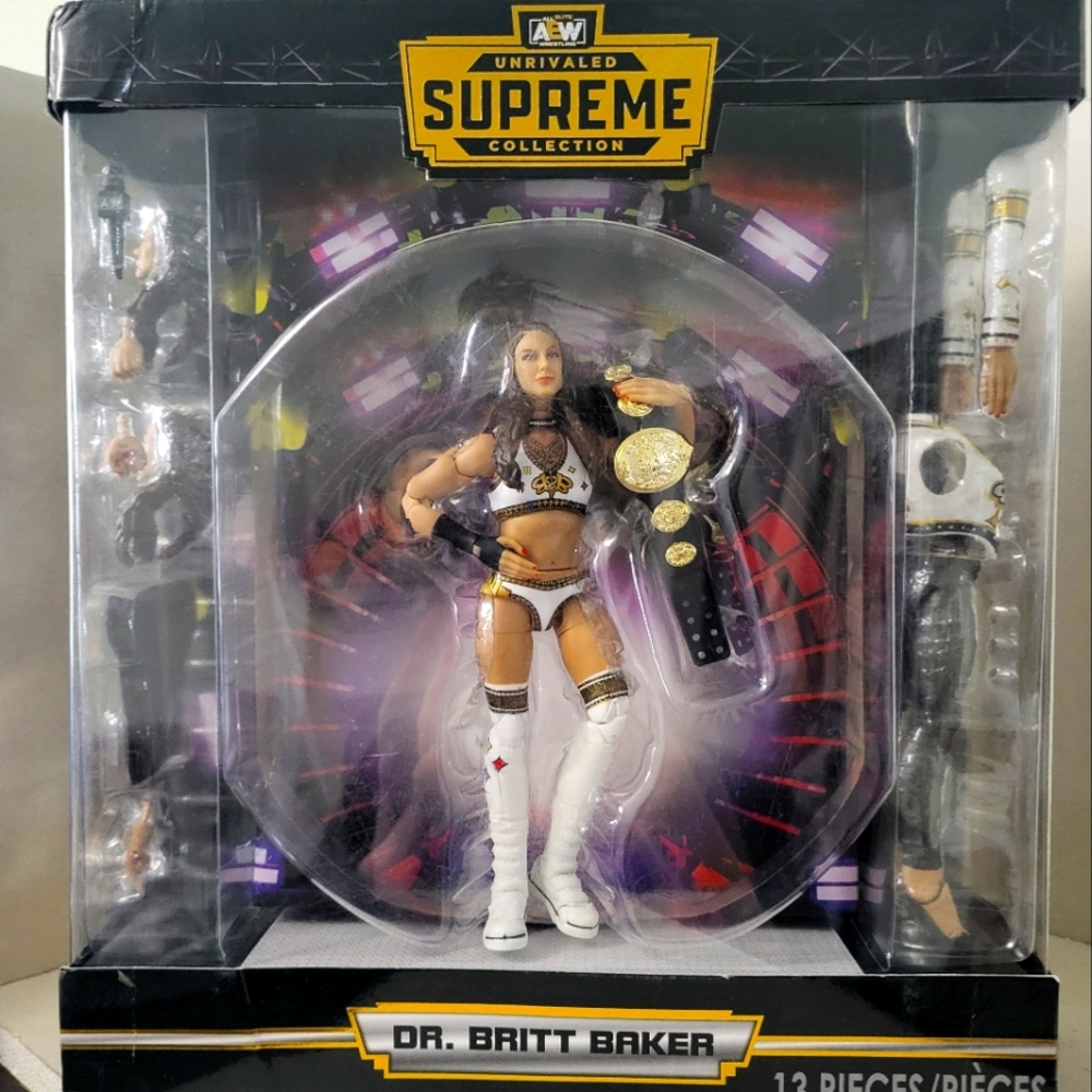 AEW UNRIVALED SUPREME COLLECTION "DR BRITT BAKER" (13 PIECES) 7" ACTION FIGURE